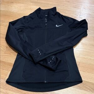 Nike shield Women's Running Jacket size XS